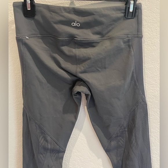 Alo Mesh Yoga Pants Leggings Size Small - Picture 7 of 10